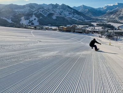 画像2: SNOW RESORT3